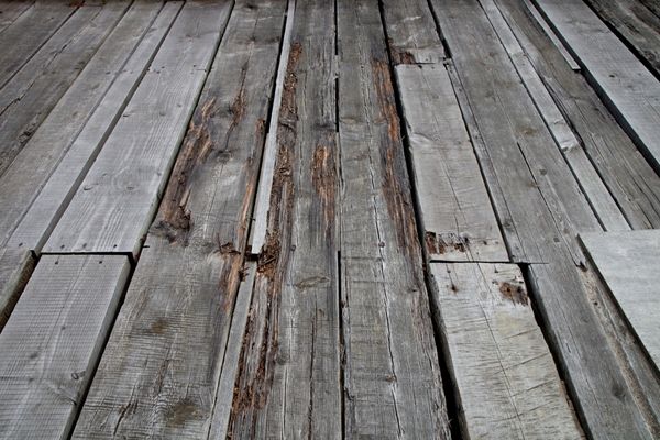 Signs of a Deck Nearing the End of Its Lifespan - Deck Builders College Station