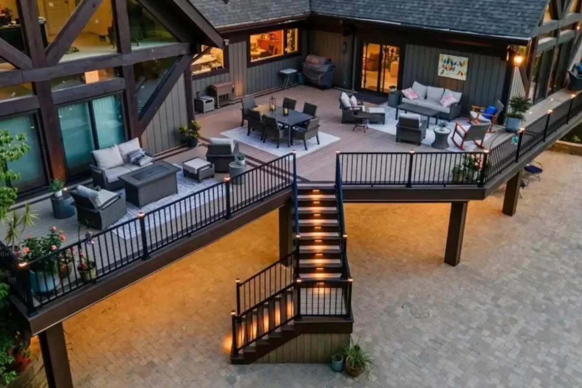 custom deck in Caldwell Texas